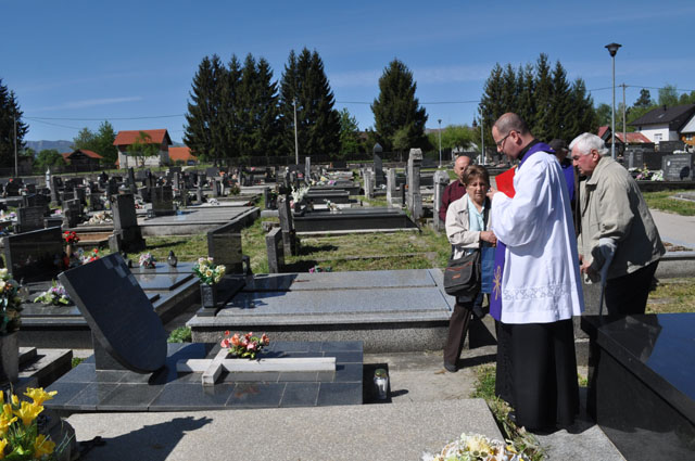 Rijetko se odaje počast partizanskim žrtvama u Gospiću/Foto Lika press Gospić                                                                                                                                                                             